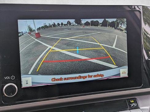 Certified 2025 Toyota Camry LE FWD image 11