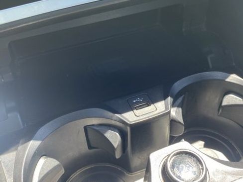 Used 2023 BMW 430i xDrive Convertible w/ Convenience Package image 29