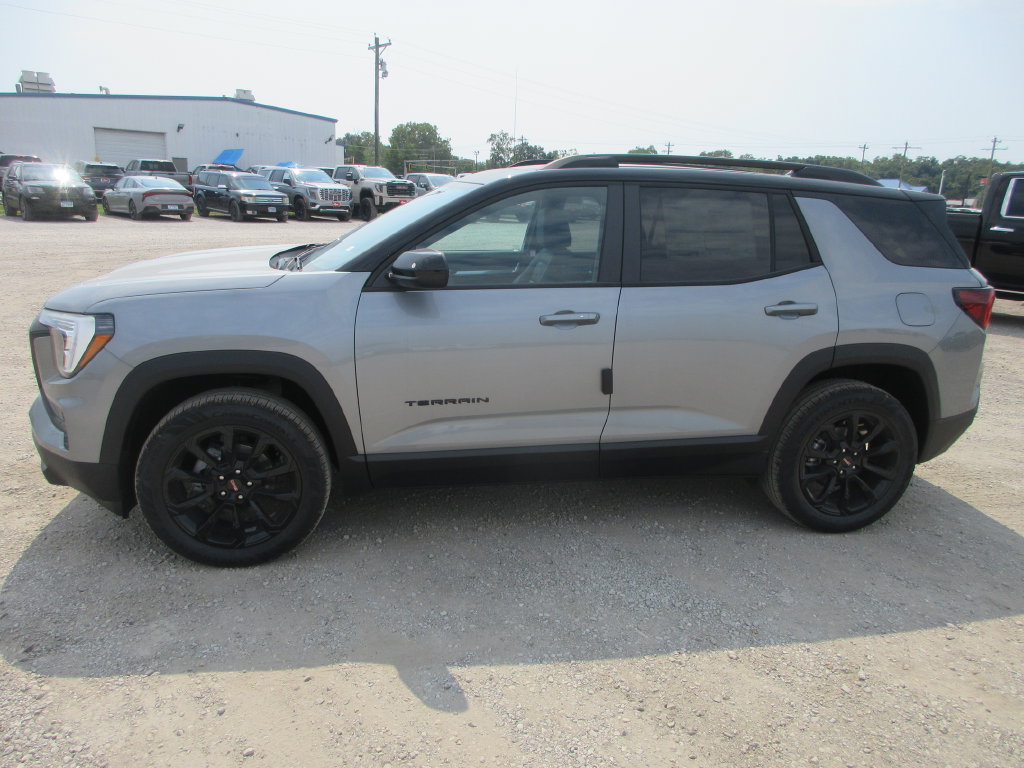 New 2027 GMC Terrain Elevation w/ Elevation Premium Package FWD image 7