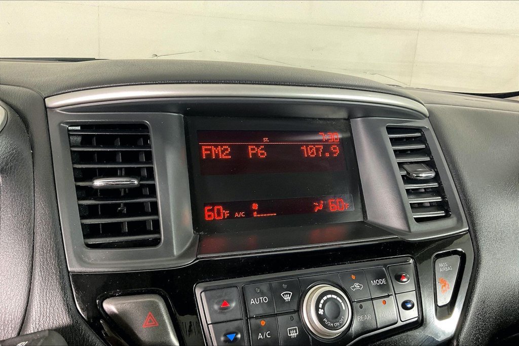Used 2014 Nissan Pathfinder S w/ Cargo Package FWD image 26