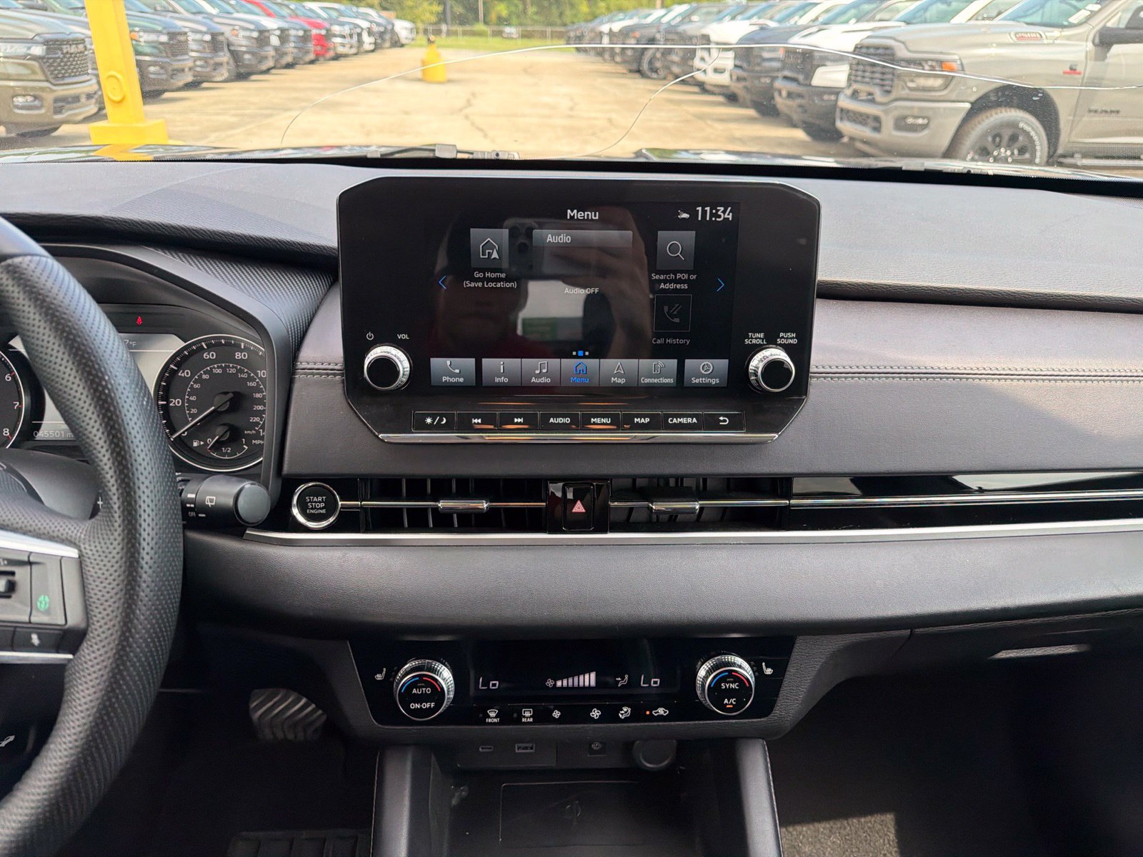 Used 2024 Mitsubishi Outlander SE FWD image 10