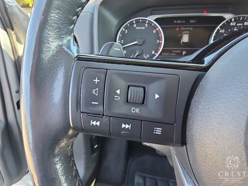 Used 2021 Nissan Rogue SV w/ Premium Package FWD image 15