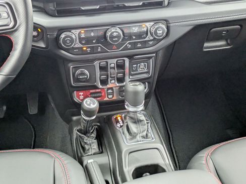 New 2026 Jeep Wrangler Unlimited Rubicon 392 w/ Quick Order Package 27X Moab AWD/4WD image 17
