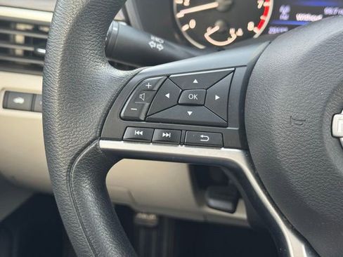 Used 2024 Nissan Altima 2.5 SV image 29