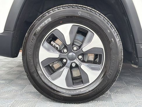 Used 2024 Jeep Grand Cherokee Limited 4xe w/ Luxury Tech Group II image 22