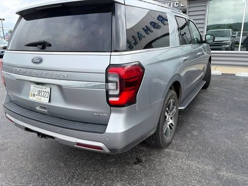 Used 2022 Ford Expedition Max Limited AWD/4WD image 3
