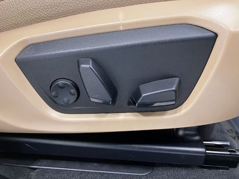 Used 2016 BMW X3 xDrive28i image 47