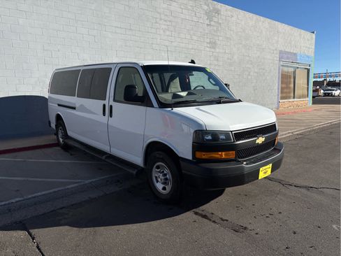 Used 2023 Chevrolet Express 3500 LS image 8
