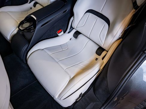 Used 2024 Ferrari Purosangue AWD/4WD image 15