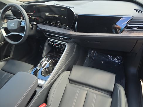 New 2025 Audi Q5 Premium Plus image 10