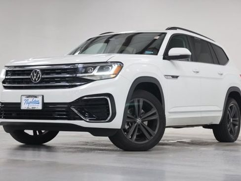 Used 2021 Volkswagen Atlas SE w/ Panoramic Sunroof Package AWD/4WD image 6