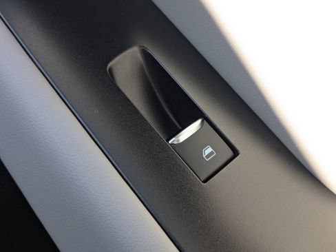 New 2026 Ford Explorer Active w/ Active Comfort Package image 37