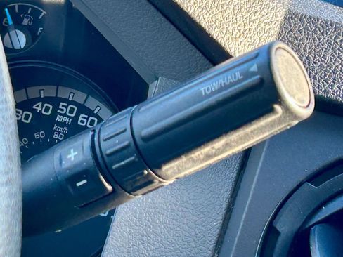 Used 2015 Ford F250 XL w/ Power Equipment Group image 21