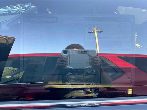 New 2025 Honda Pilot EX-L image 17