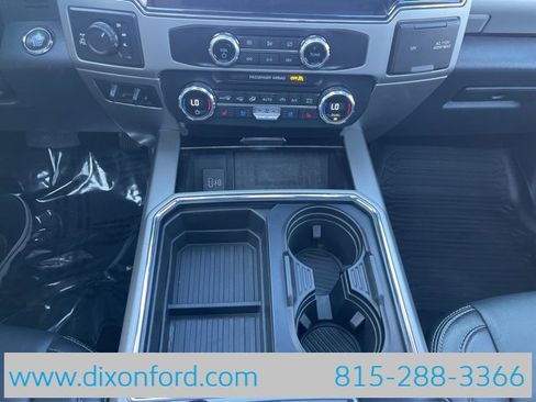 Used 2022 Ford F250 Lariat w/ Black Appearance Package image 13