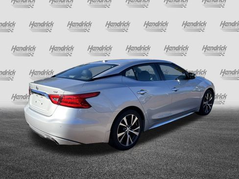 Used 2017 Nissan Maxima 3.5 SV image 10