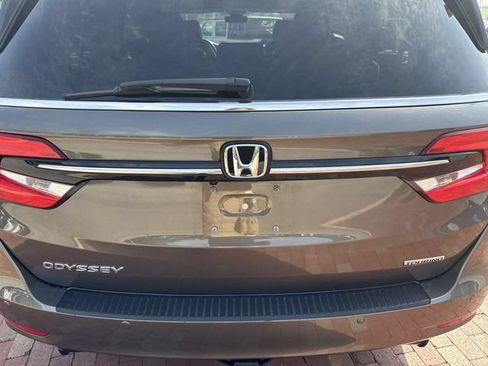 Used 2022 Honda Odyssey Touring image 9
