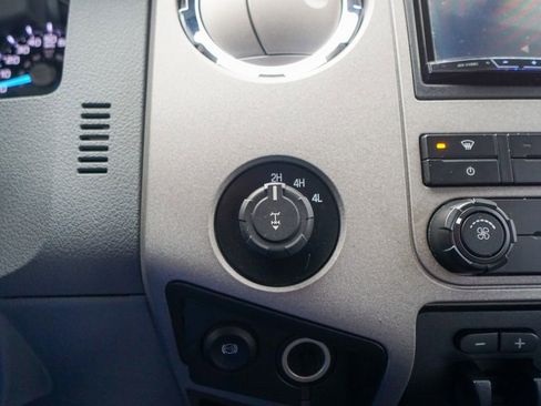 Used 2016 Ford F250 XLT w/ XLT Value Package image 25