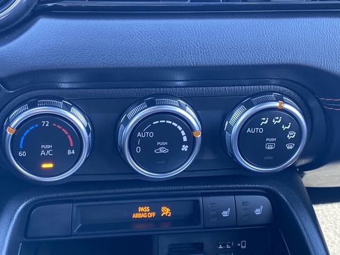 Used 2023 MAZDA MX-5 Miata Grand Touring image 18