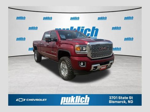 Used 2019 GMC Sierra 2500 Denali w/ Duramax Plus Package AWD/4WD image 1