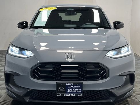Used 2024 Honda HR-V Sport image 2
