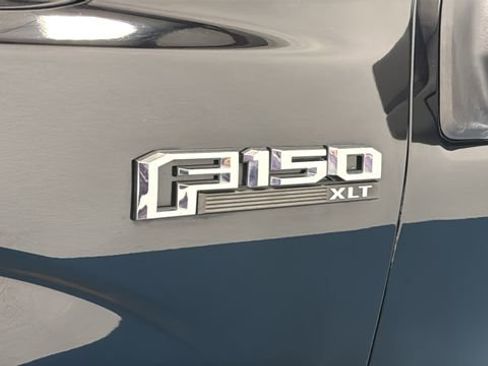 Used 2018 Ford F150 XLT w/ Equipment Group 302A Luxury AWD/4WD image 43