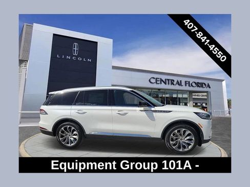 Used 2025 Lincoln Aviator 2WD image 1
