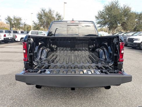 New 2026 RAM 1500 4x4 Crew Cab image 13