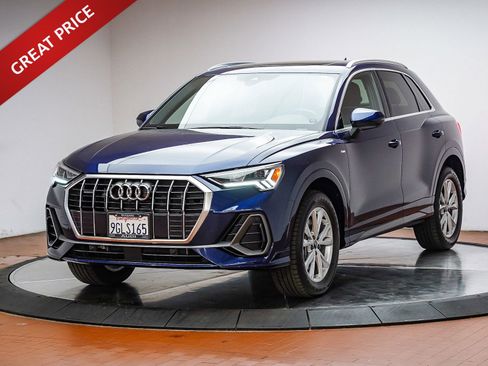 Used 2023 Audi Q3 2.0T Premium Plus w/ Premium Plus Package AWD/4WD image 1