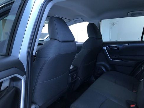 Certified 2025 Toyota RAV4 LE AWD/4WD image 19