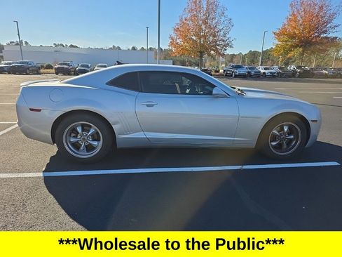 Used 2012 Chevrolet Camaro LS image 9