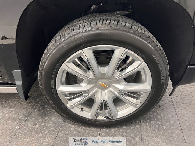 Used 2026 Chevrolet Silverado 1500 High Country w/ High Country Premium Package AWD/4WD image 17