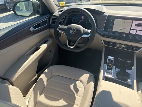 New 2026 Volkswagen Atlas SEL AWD/4WD image 10