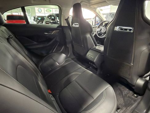 Used 2020 Jaguar I-PACE SE image 28