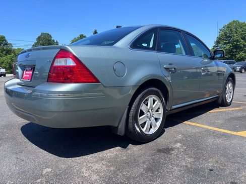Used 2007 Ford Five Hundred SEL AWD/4WD image 6