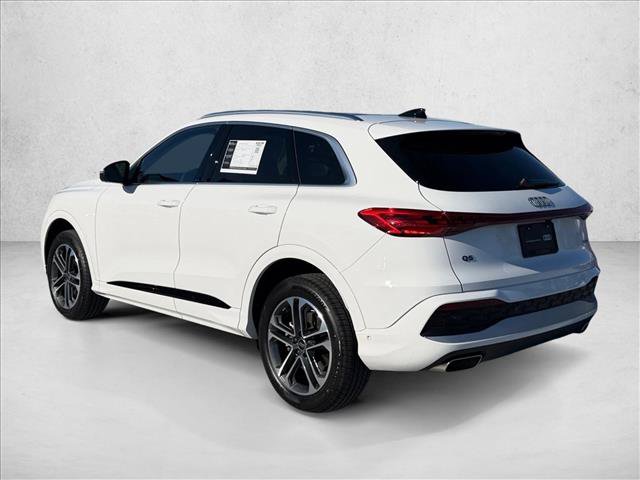 Certified 2025 Audi Q5 Premium w/ Convenience Package AWD/4WD image 8