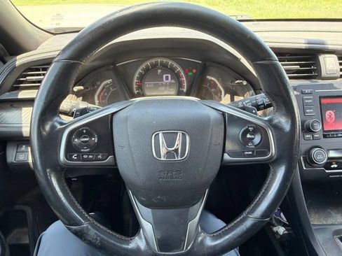 Used 2018 Honda Civic Sport image 17