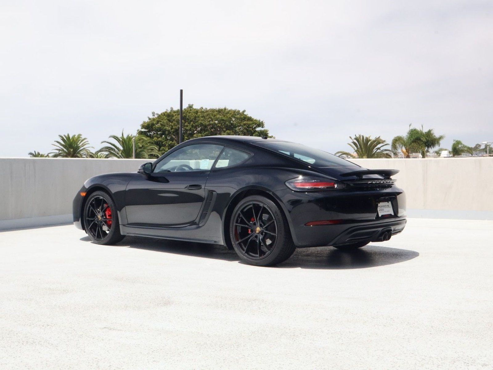 Certified 2025 Porsche 718 Cayman S RWD image 3