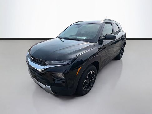 Used 2023 Chevrolet TrailBlazer LT w/ Convenience Package AWD/4WD image 5