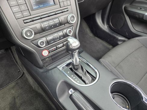 Used 2016 Ford Mustang V6 w/ Equipment Group 051A image 15