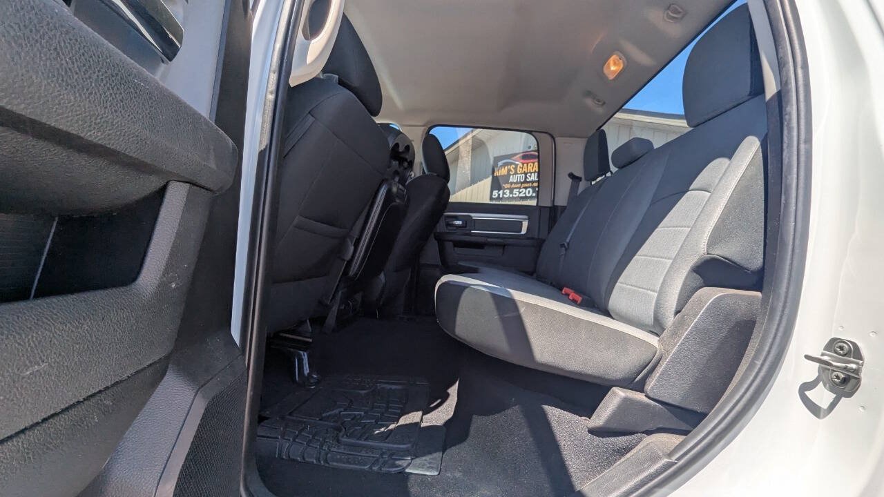 Used 2021 RAM 1500 Classic SLT RWD image 19