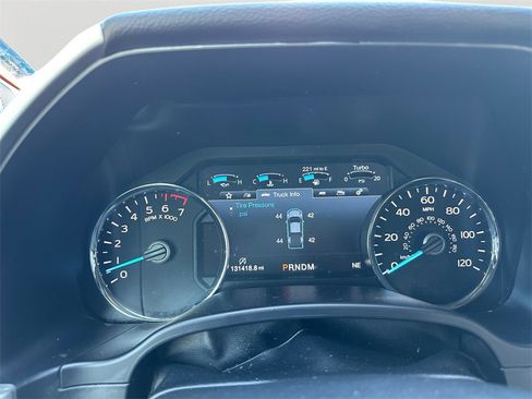 Used 2019 Ford F150 Lariat image 28