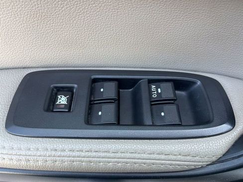 Used 2021 Ford Ranger Lariat w/ Equipment Group 501A High image 10