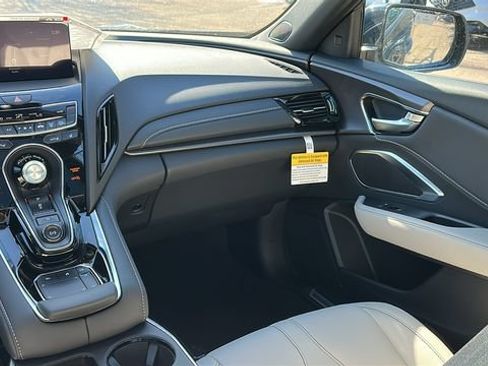 New 2026 Acura RDX SH-AWD image 24