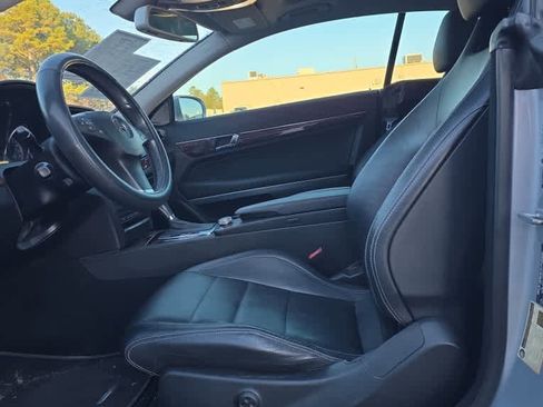 Used 2010 Mercedes-Benz E 350 Coupe image 2
