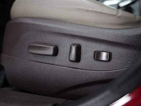 Used 2013 Hyundai Tucson Limited w/ Premium Pkg AWD/4WD image 40