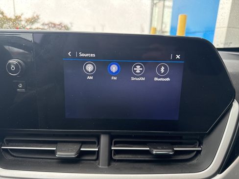 Used 2024 Chevrolet Trax RS w/ Driver Confidence Package image 21