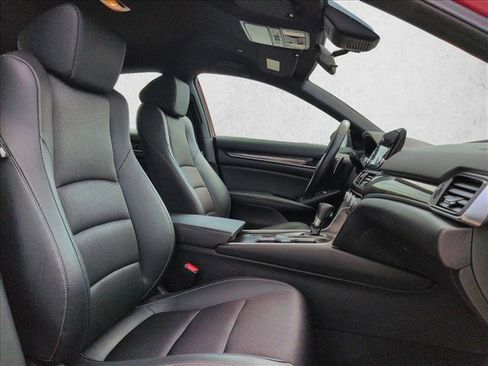 Used 2022 Honda Accord Sport image 19