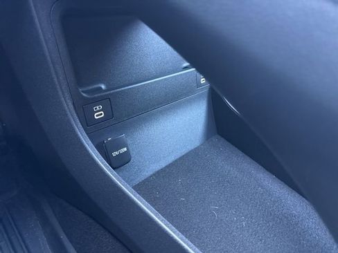 Used 2024 Toyota bZ4X XLE image 23