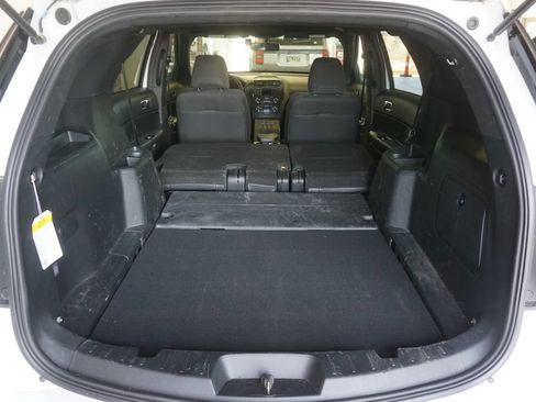 Used 2019 Ford Explorer 4WD Police Interceptor image 14